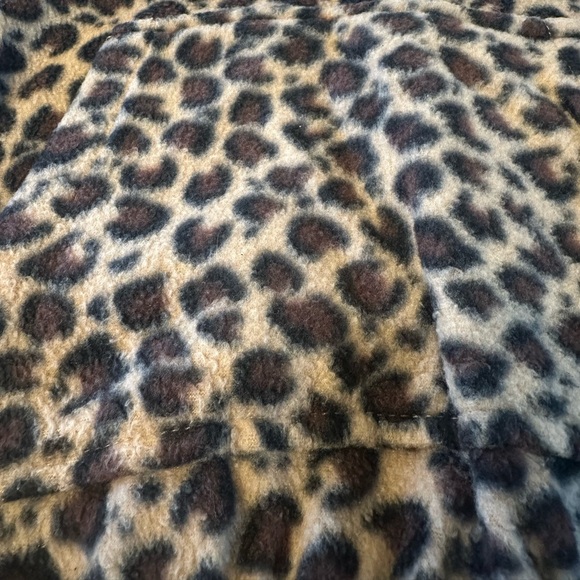 Goodnight Macaroon Cheetah Print Fleece Quarter Zip Long Sleeve Pullover Cropped - Picture 4 of 7